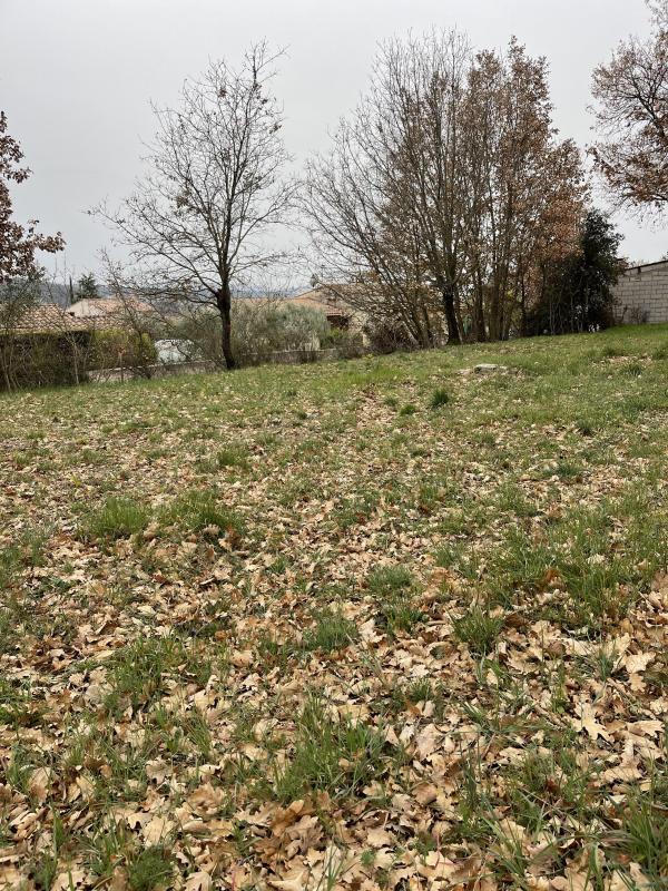 Terrain constructible - 250 m²