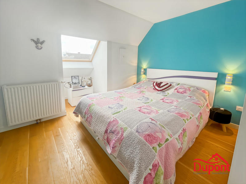 Maison traditionnelle - 168 m² - 7 pièces