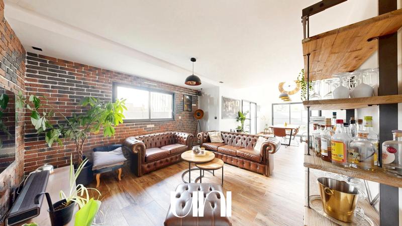 Maison - 137 m² - 5 pièces