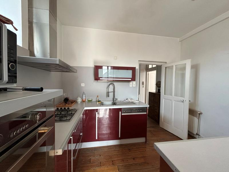 Maison - 170 m² - 7 pièces