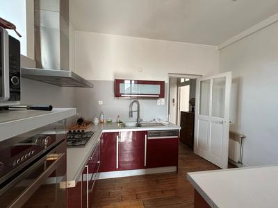 Maison - 170 m² - 7 pièces