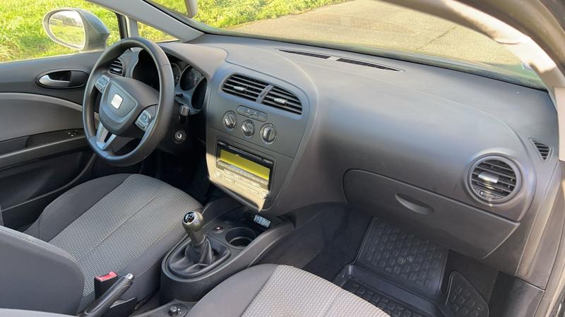 Seat Leon II 1.6 Tdi 105 Reference