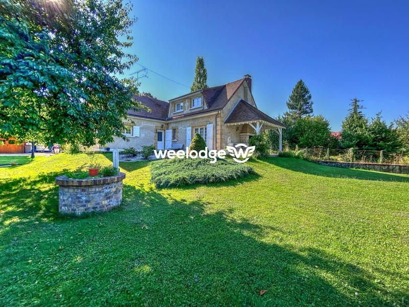 Maison traditionnelle - 185 m² - 5 pièces