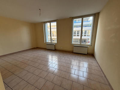 Appartement - 84 m² - 4 pièces