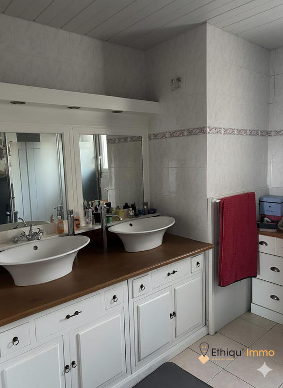 Maison - 130 m² - 6 pièces