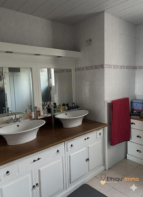 Maison - 130 m² - 6 pièces