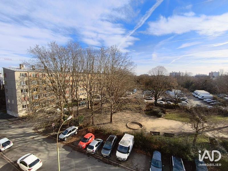 Appartement - 64 m² - 4 pièces