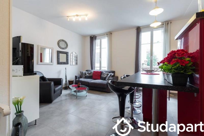 Chambre - 14 m² - 1 pièce