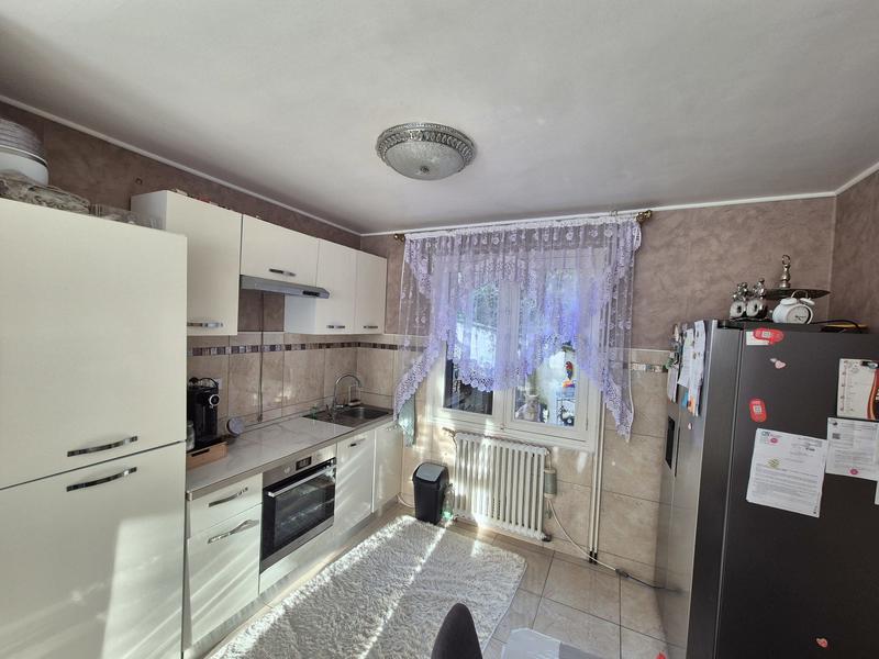 Maison ancienne - 178 m² - 8 pièces