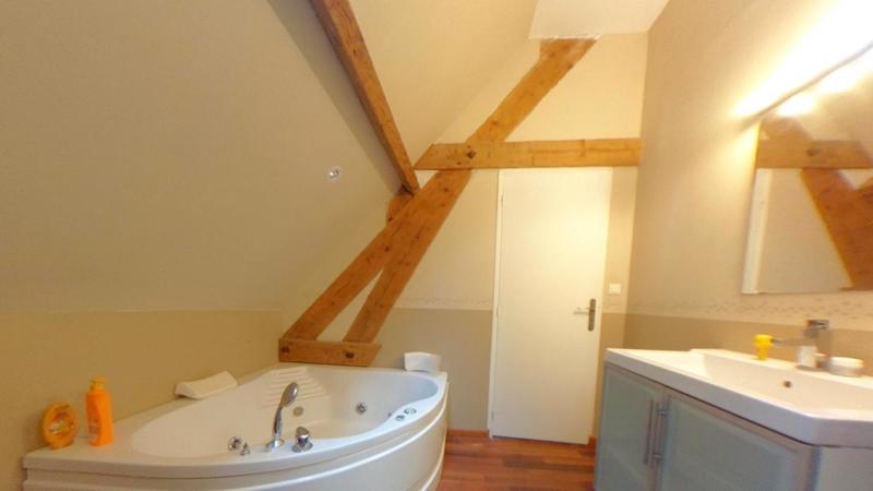 Maison - 204 m² - 6 pièces