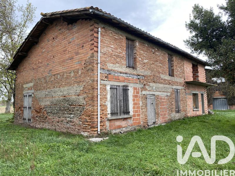 Maison - 280 m² - 10 pièces