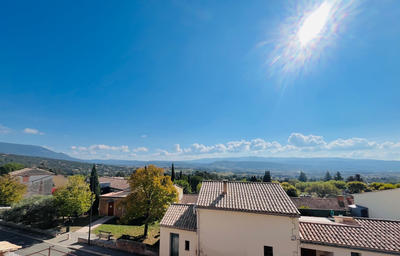 Maison - 196 m² - 10 pièces