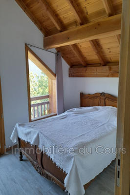 Maison - 92 m² - 6 pièces