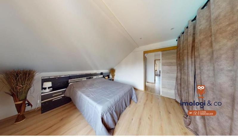 Maison ancienne - 234 m² - 10 pièces