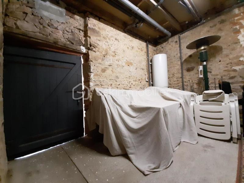 Maison en pierre - 146 m² - 6 pièces