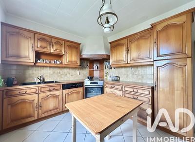 Maison - 83 m² - 4 pièces