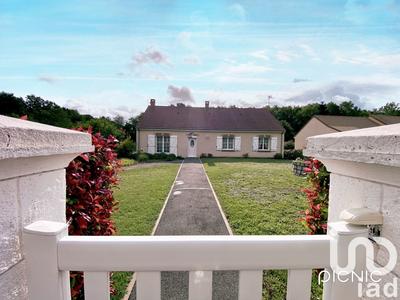 Maison - 98 m² - 5 pièces