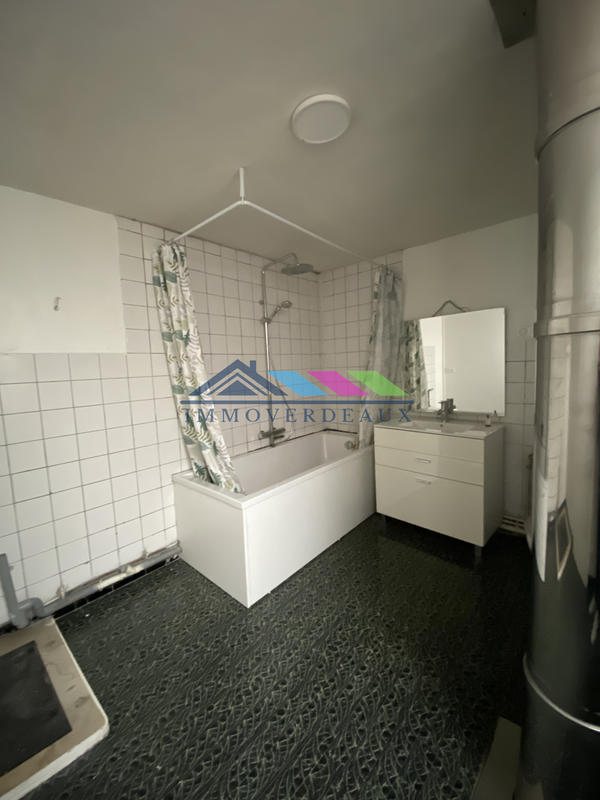 Maison - 239 m² - 7 pièces