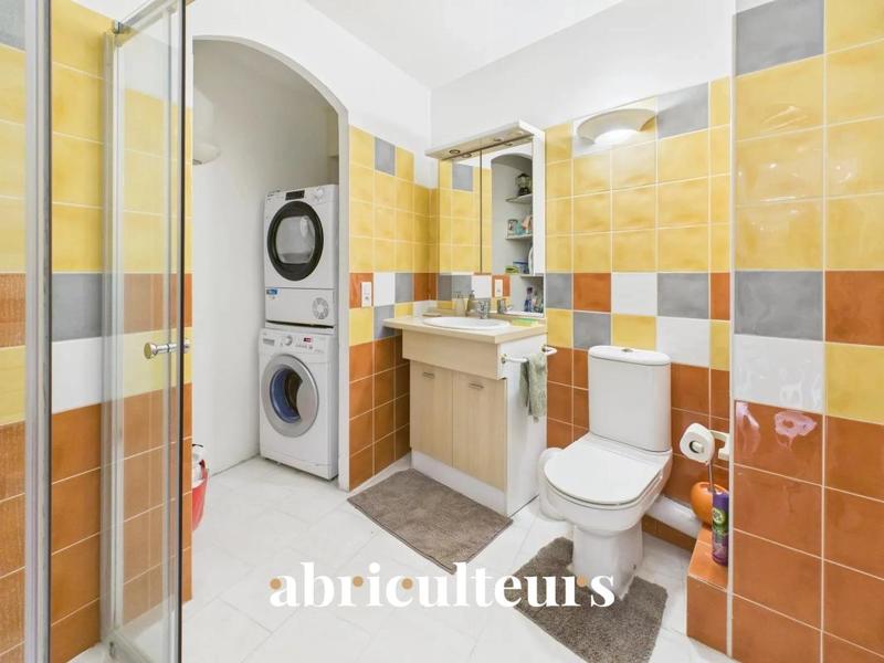 Appartement ancien - 143 m² - 6 pièces