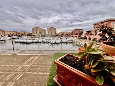 Appartement - 95 m² - 4 pièces