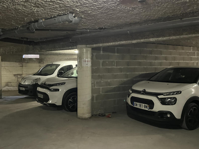 Local commercial - 374 m²