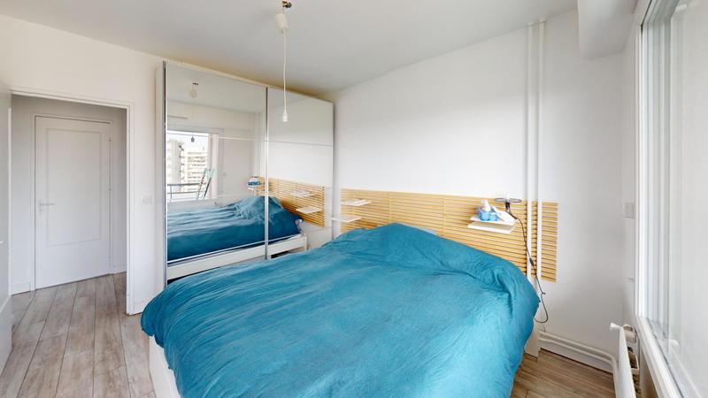 Appartement - 80 m² - 4 pièces