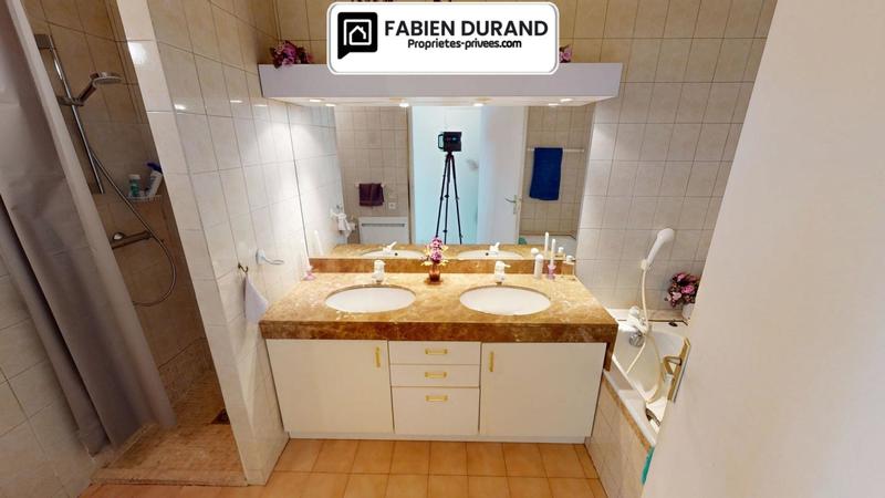 Appartement - 90 m² - 3 pièces