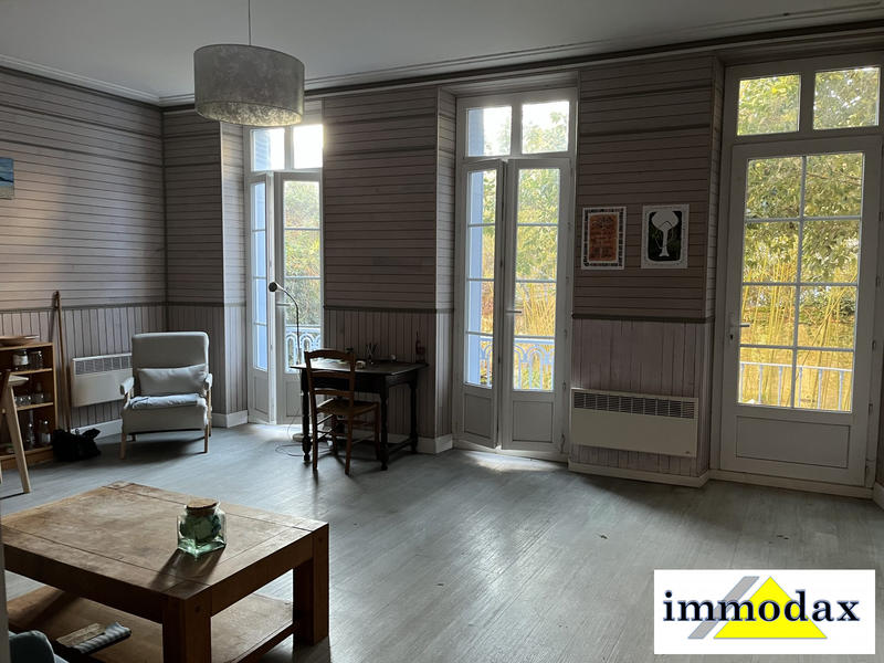 Appartement - 75 m² - 3 pièces