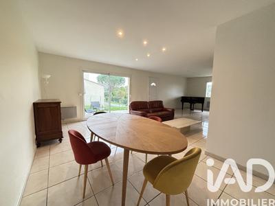 Maison - 84 m² - 3 pièces