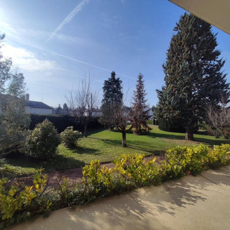 Appartement - 102 m² - 5 pièces