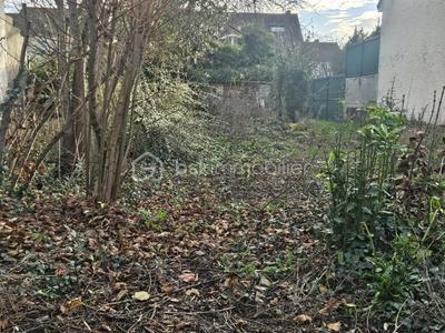 Terrain constructible - 405 m²