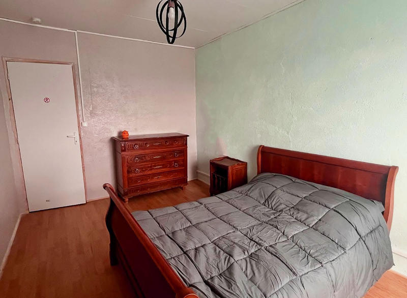 Maison - 642 m² - 30 pièces