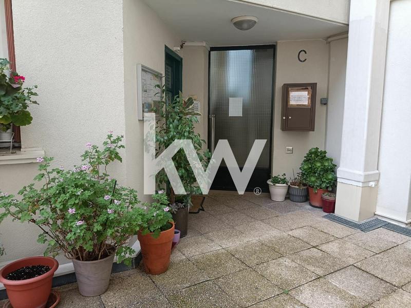 Appartement - 127 m² - 6 pièces