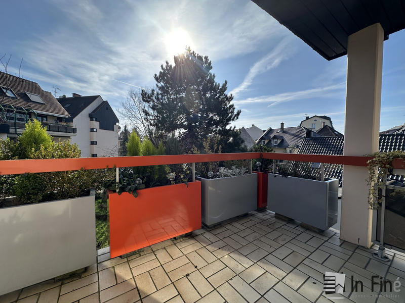 Appartement - 155 m² - 6 pièces