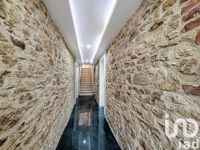 Maison - 250 m² - 10 pièces