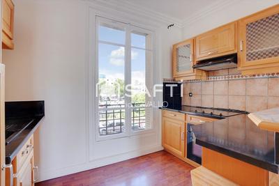 Appartement - 77 m² - 3 pièces