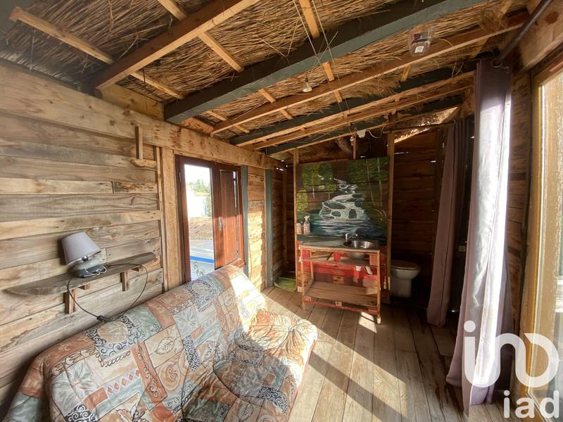 Maison - 212 m² - 9 pièces