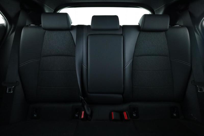 Toyota Corolla 2.0 Hybride Design 180h