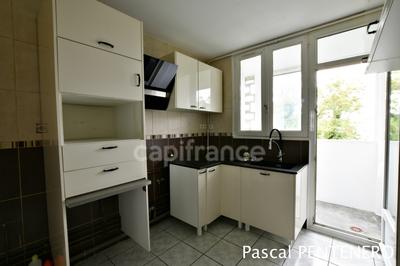 Appartement - 74 m² - 4 pièces