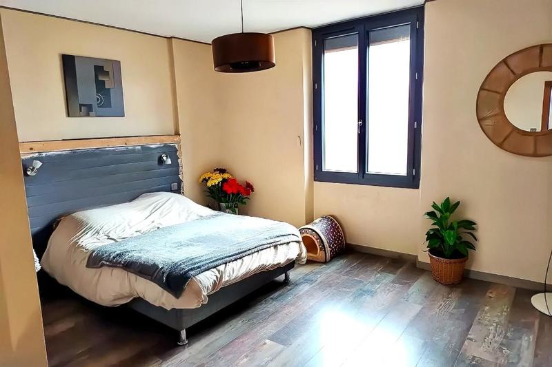 Maison - 172 m² - 7 pièces