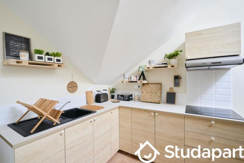 Chambre - 8 m² - 1 pièce