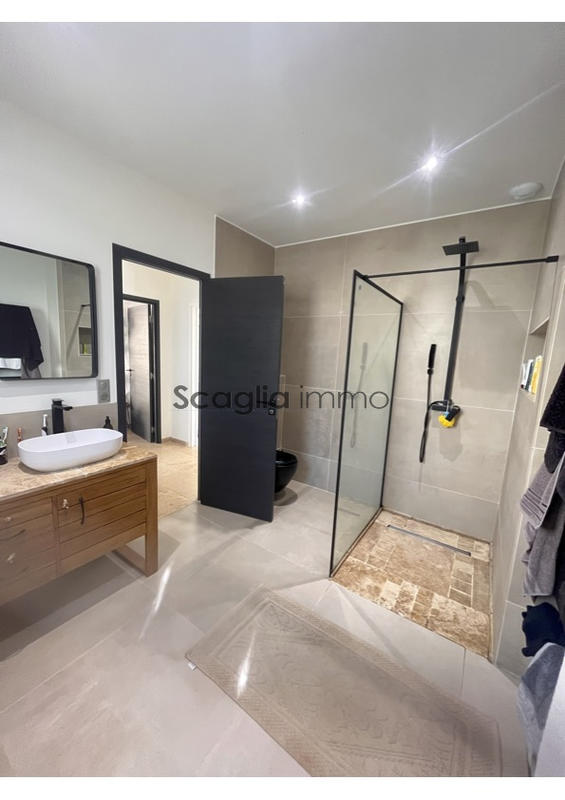 Villa - 118 m² - 3 pièces