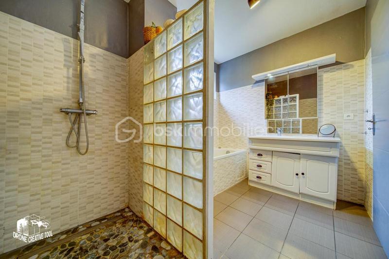 Maison de ville - 135 m² - 7 pièces