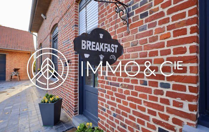 Maison - 570 m² - 17 pièces