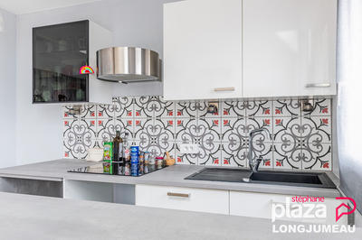 Appartement - 97 m² - 5 pièces