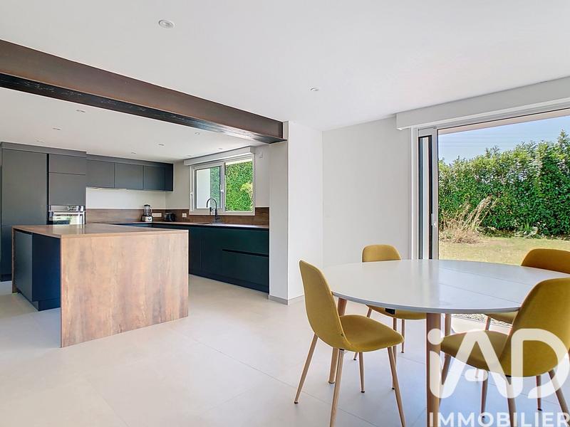 Maison - 160 m² - 6 pièces