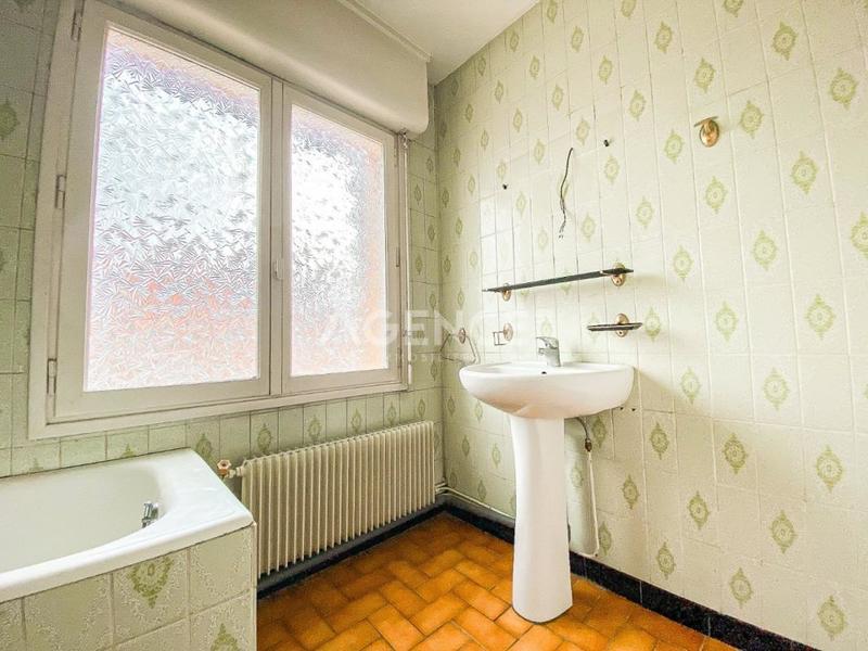 Maison - 100 m² - 4 pièces