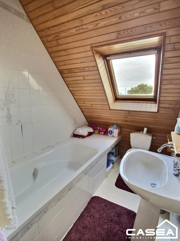 Maison ancienne - 191 m² - 8 pièces