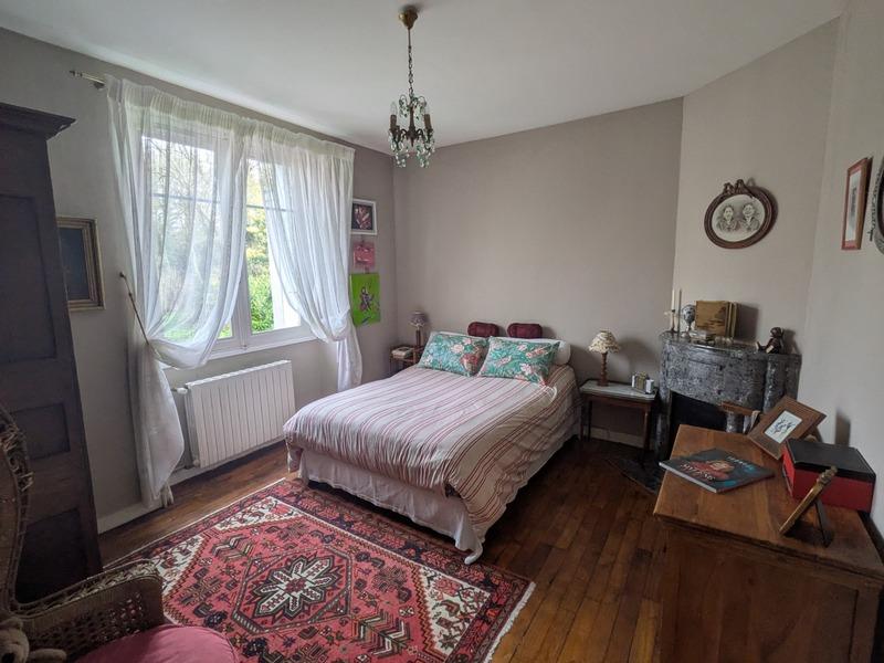 Maison - 131 m² - 7 pièces