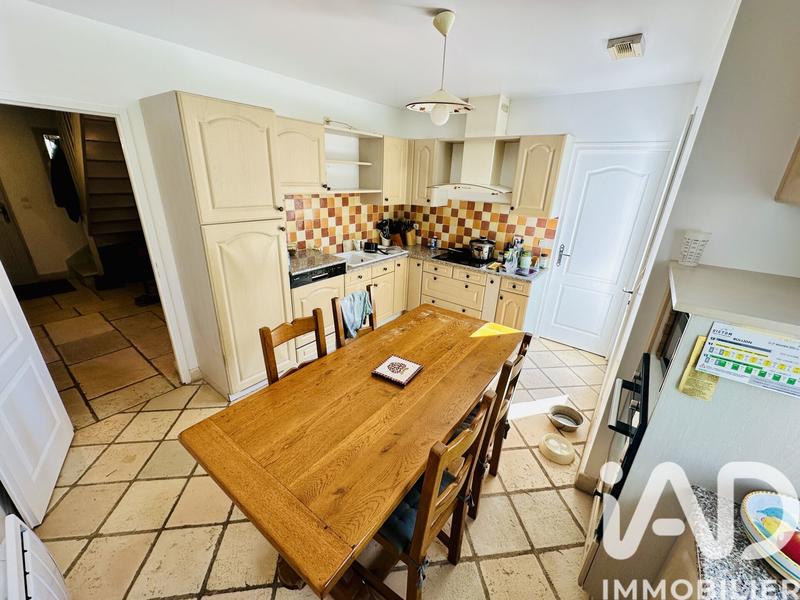 Maison - 143 m² - 7 pièces